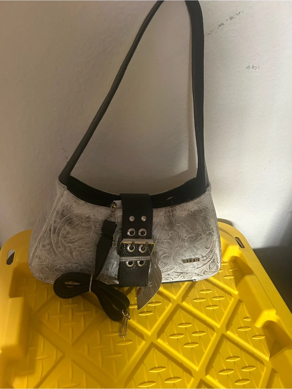 NWT VALERI Genuine Leather Shoulder Bag Floral Tooling Black White Y2K Mexico